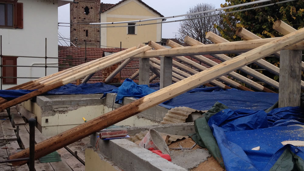 Rifacimento copertura in legno - Cardé