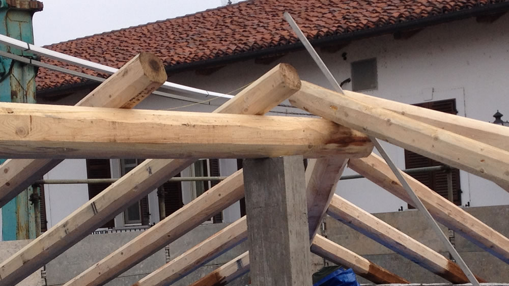 Rifacimento copertura in legno - Cardé